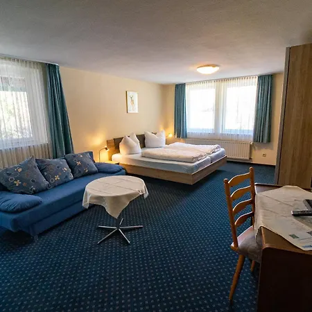 Braun 3* שמאלנברג